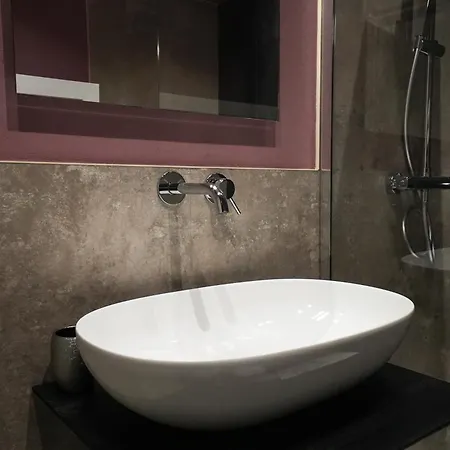 300m Dal Duomo - Due Magnifici Moderni Apartman