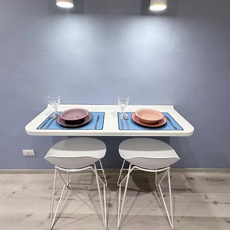 300 M Dal Duomo - Due Magnifici Moderni Apartment *
