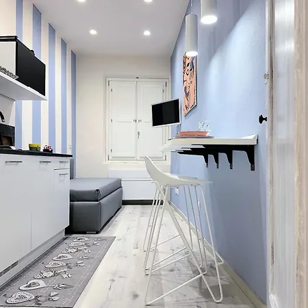 300m Dal Duomo - Due Magnifici Moderni 아파트