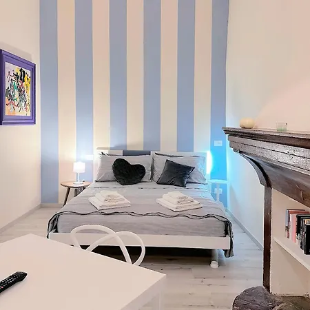 300 M Dal Duomo - Due Magnifici Moderni Apartment Modena